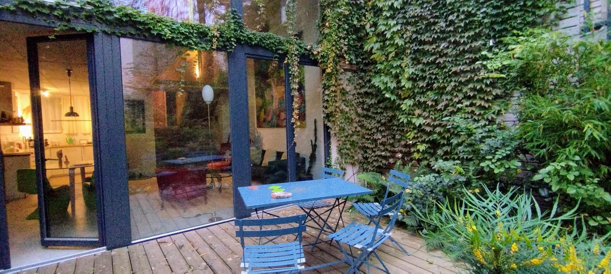 Romantic And Atypical Apartments In Prague'S Montmartre Экстерьер фото